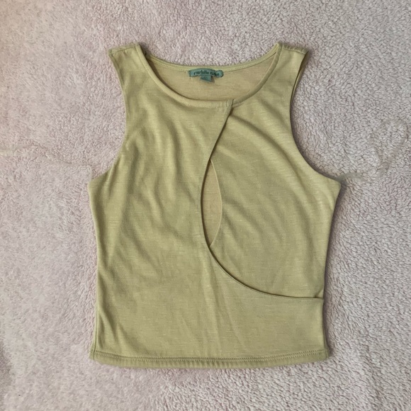 Pinkish/Tan crop top shirt. - Picture 2 of 5